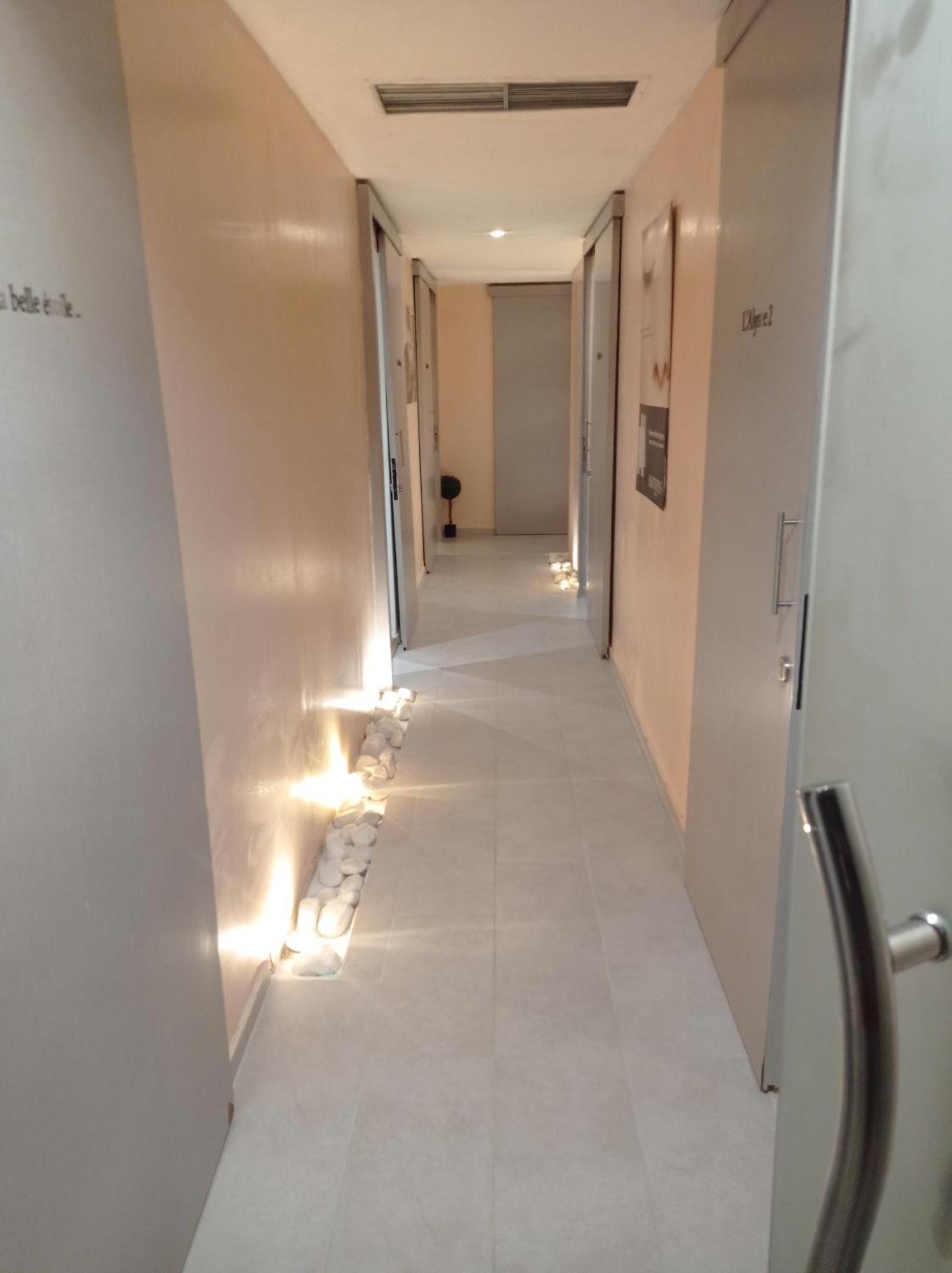 Residence Amann Appartement Et Spa Hammam Sauna Jacuzzi Marcory Eksteriør billede